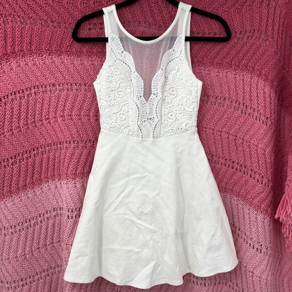Lulus "I Promise" White Lace Skater Dress Plunging Lace Top, Low Back, Size XS - Picture 2 of 8